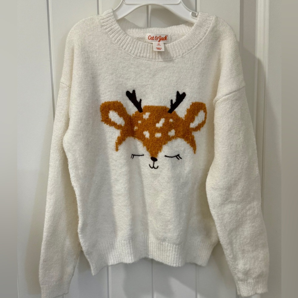 Cat & Jack • 5T •White Sweater with Deer Design 🦌